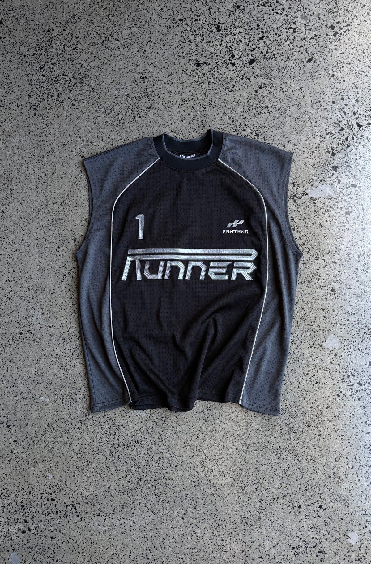 Striker Sleeveless Jersey - Graphite - Hover