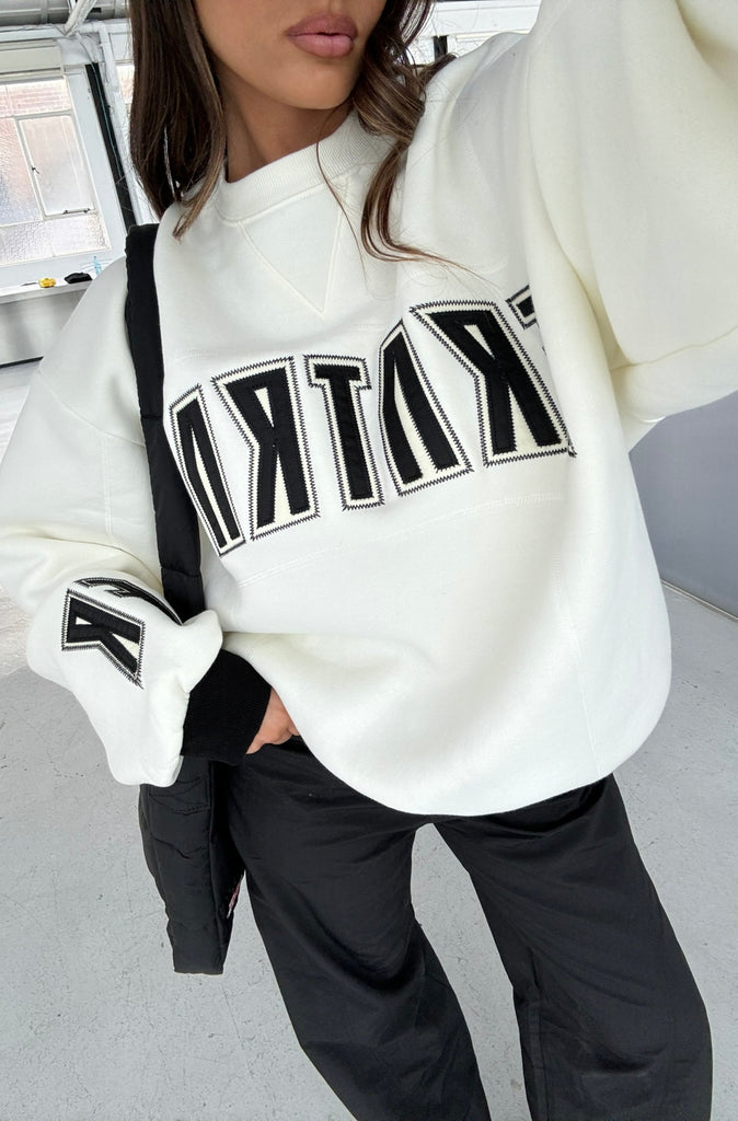 FRNTRNR Crewneck - Vanilla