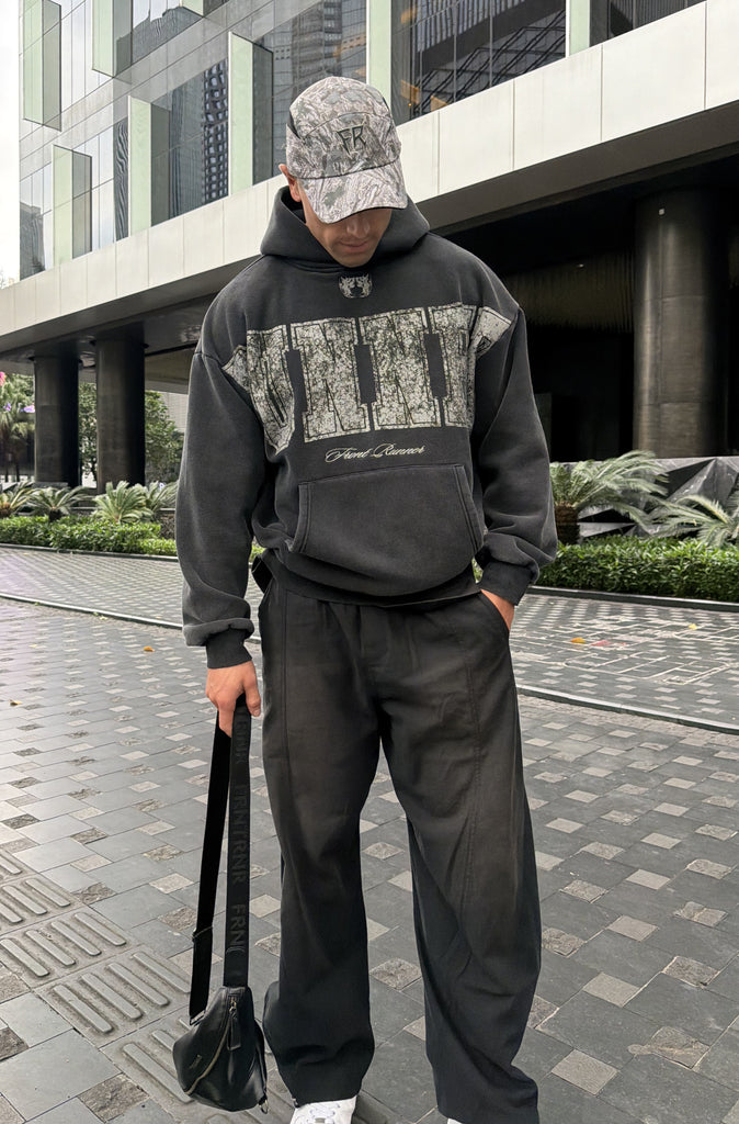 Essence Hoodie Washed Black