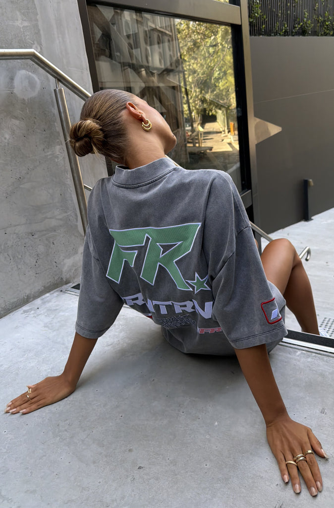 Shift Tee Concrete