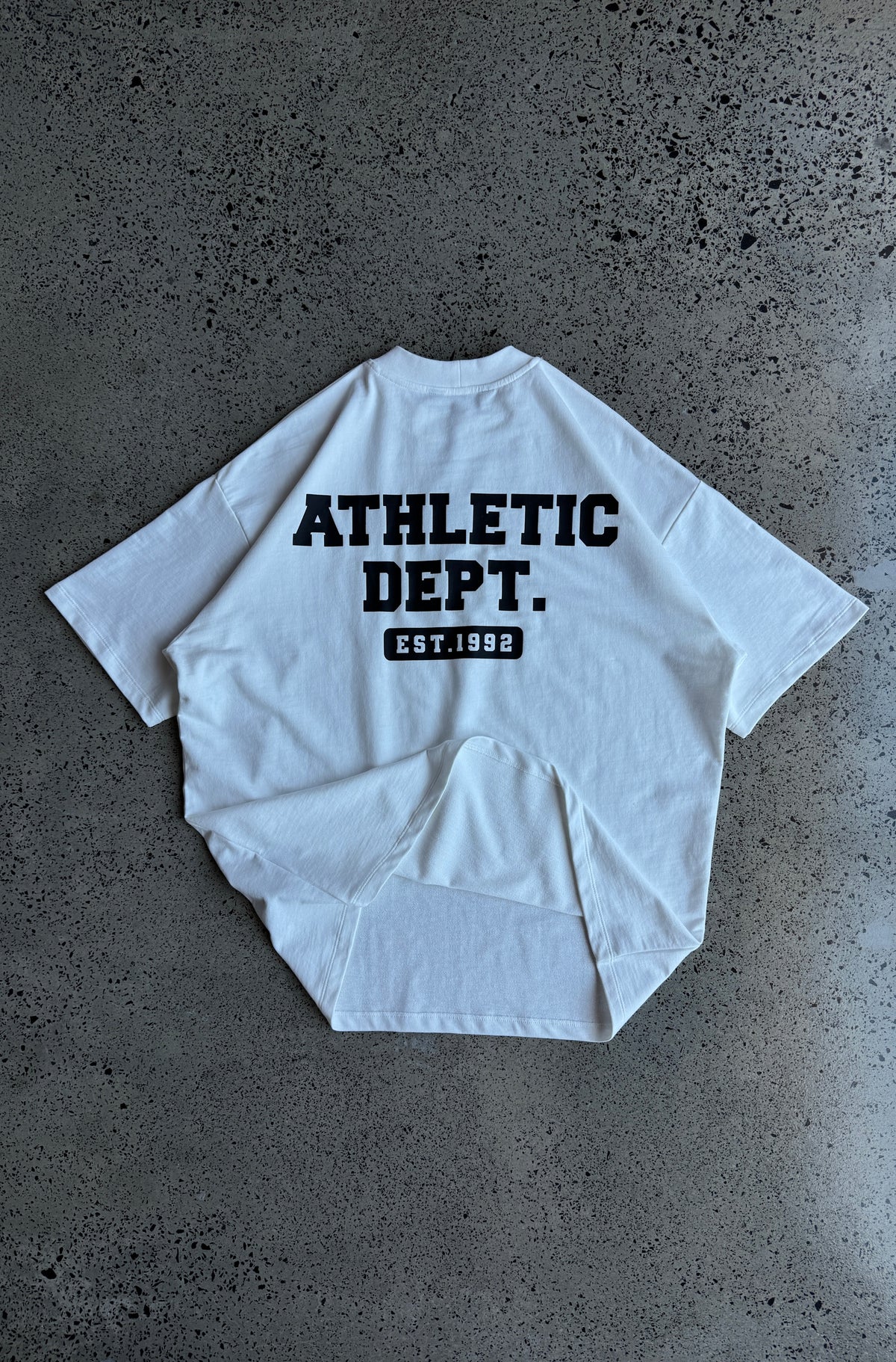 Road Runner Tee - White Black - Hover