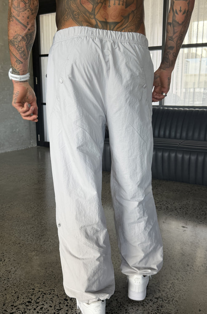 FR Wide Leg Tech Pant Smoke [men]