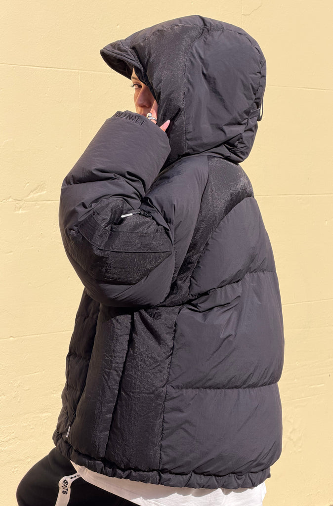 FR Hooded Puffer Jacket Black