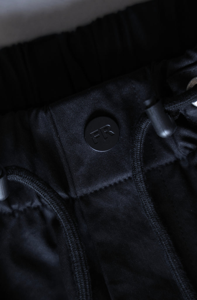 Onyx Cargo Short - Black