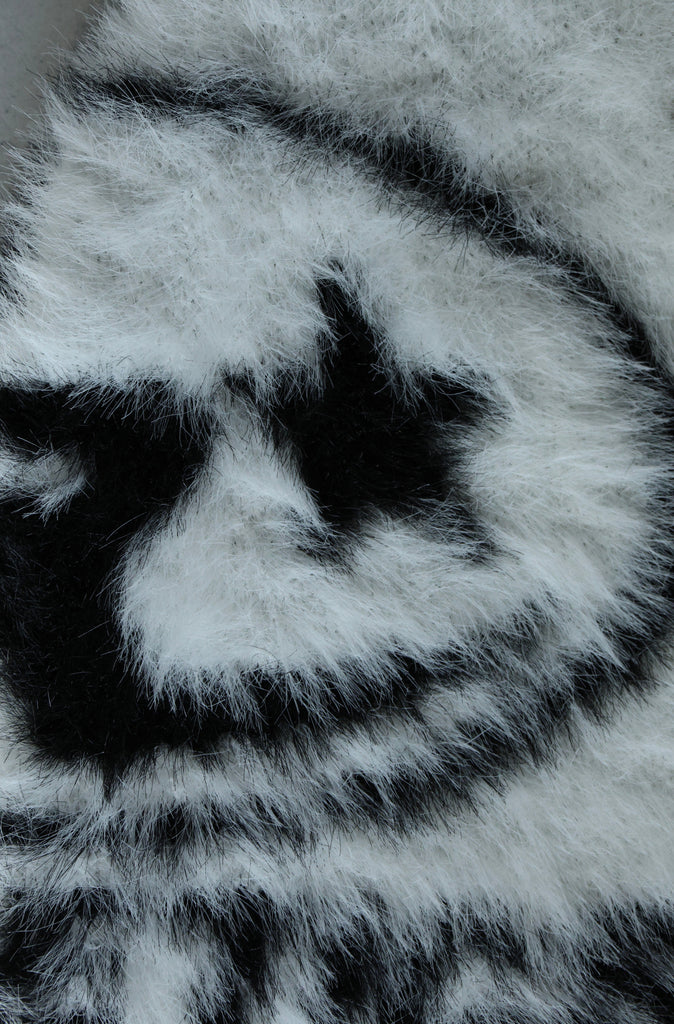 Resilience Fuzzy Skull Beanie White