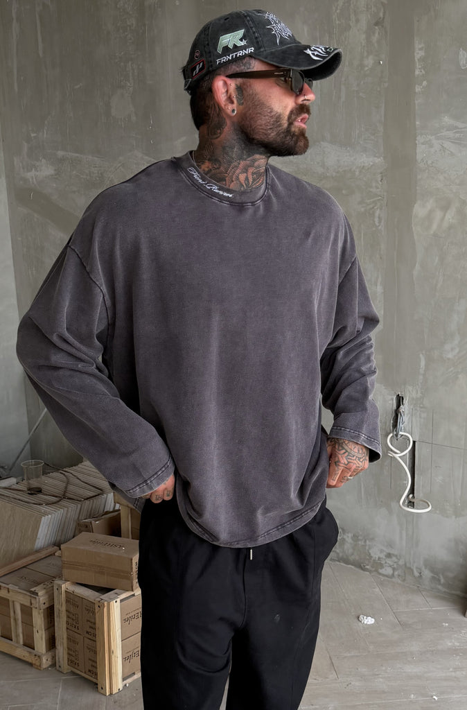 Script L/S Tee Washed Charcoal