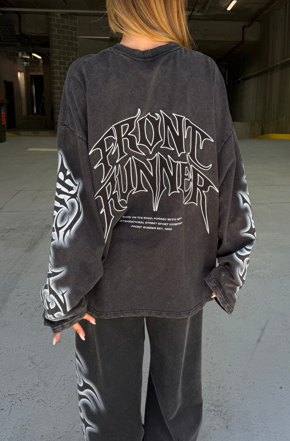 Ashline L/S Tee - Washed Black - Hover