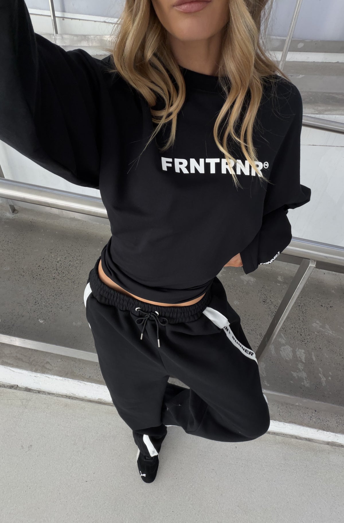 FRNTRNR L/S Tee Black [women]