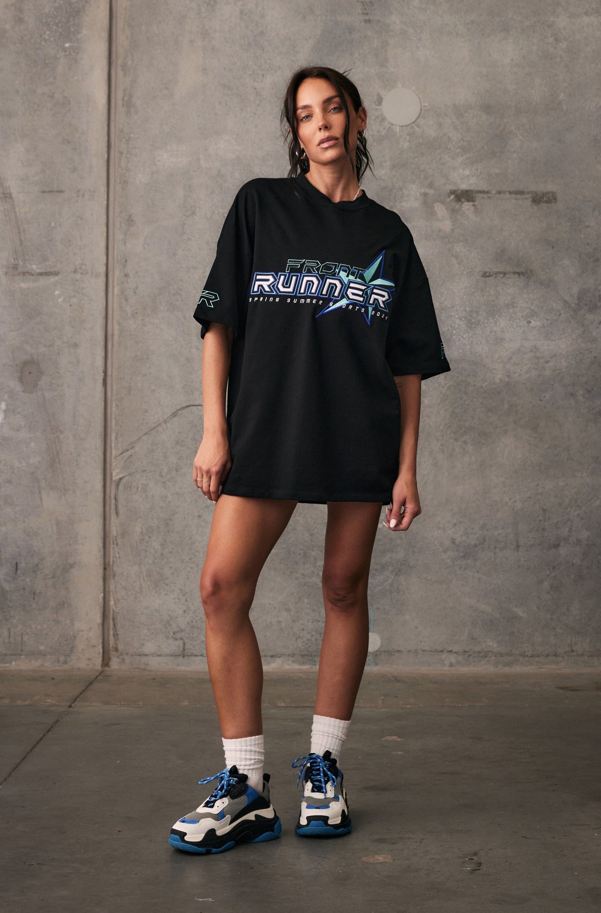 SS Runner Logo Tee Black Aqua [women]