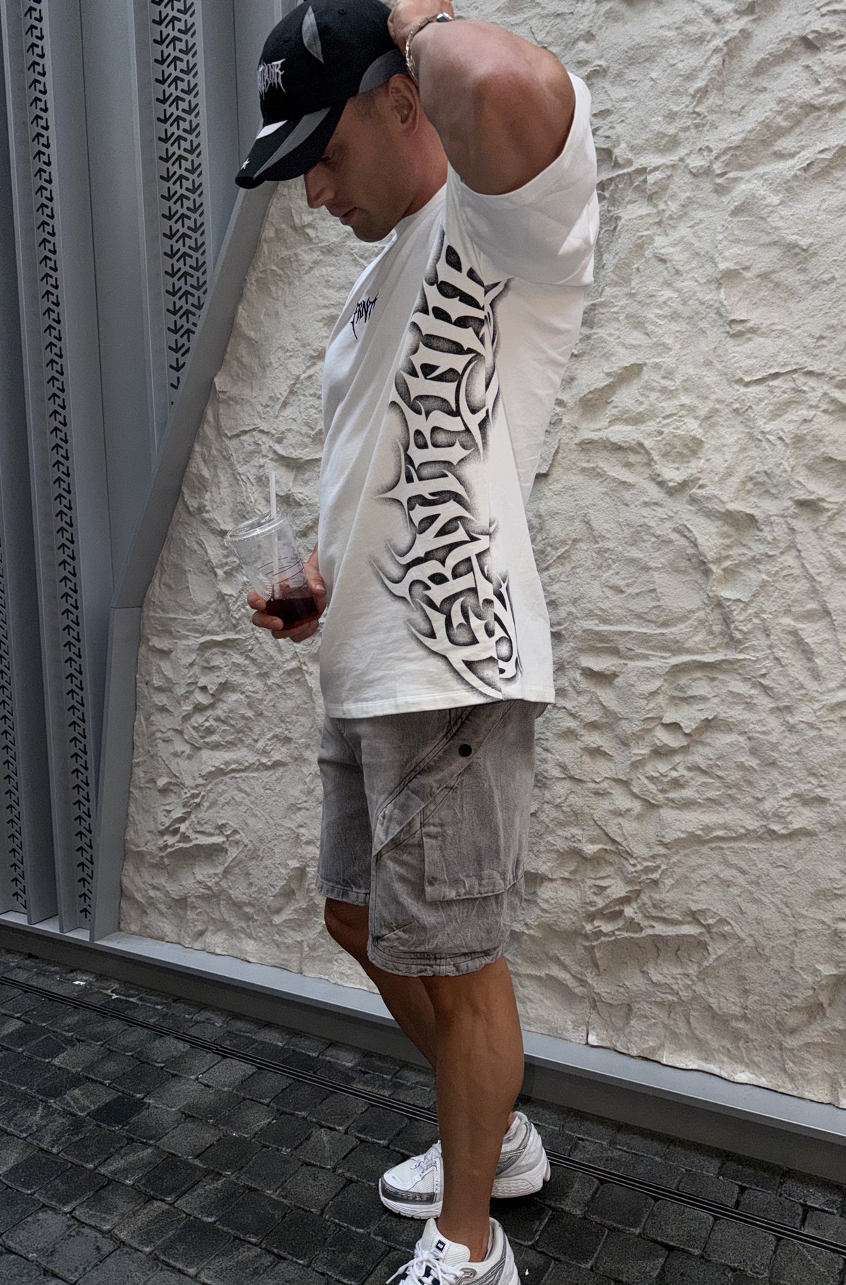 Outlaw Tee - White - Men