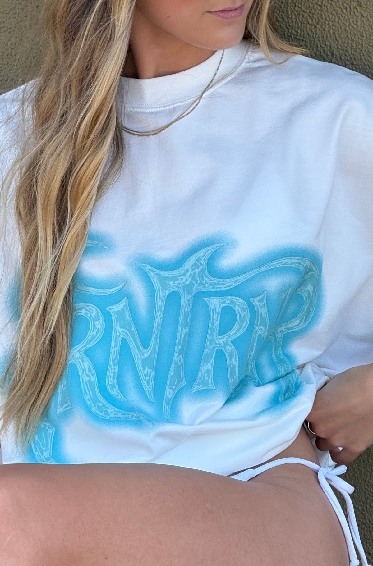 Liquid Glow Tee - Vanilla - Women