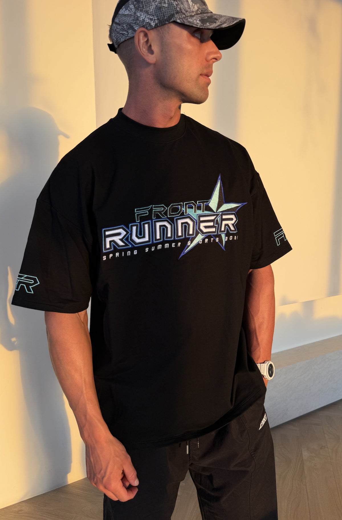 SS Runner Logo Tee Black Aqua [men]