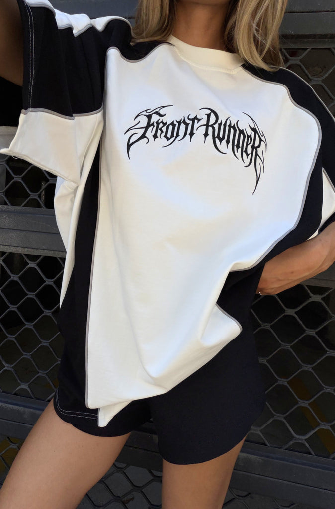 Fluid Panel Tee White