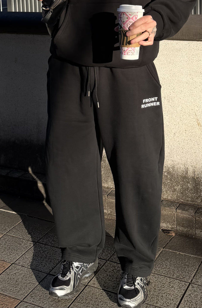 Running Dept. Barrel Leg Trackpant Black