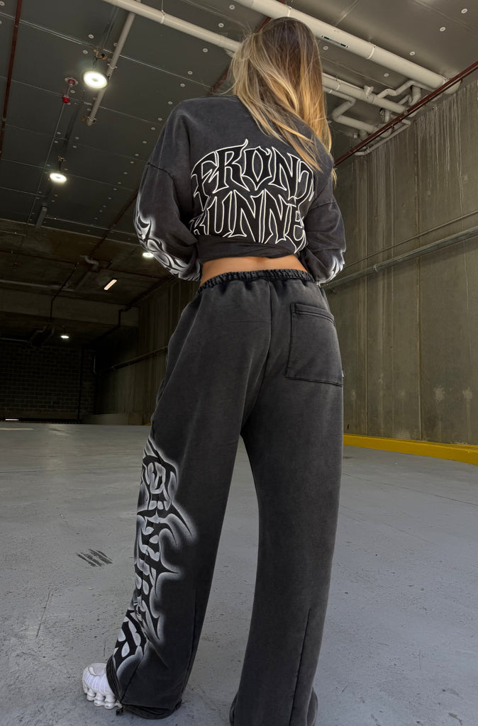 Ashline Barrel Leg Trackpant Washed Black [women]
