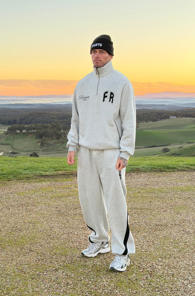 Classic Running Dept. 1/4 Zip Grey Marle