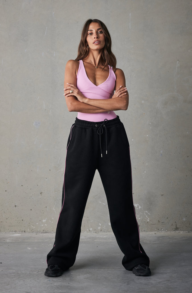 FRNTRNR Wide Leg Sweatpant - Black