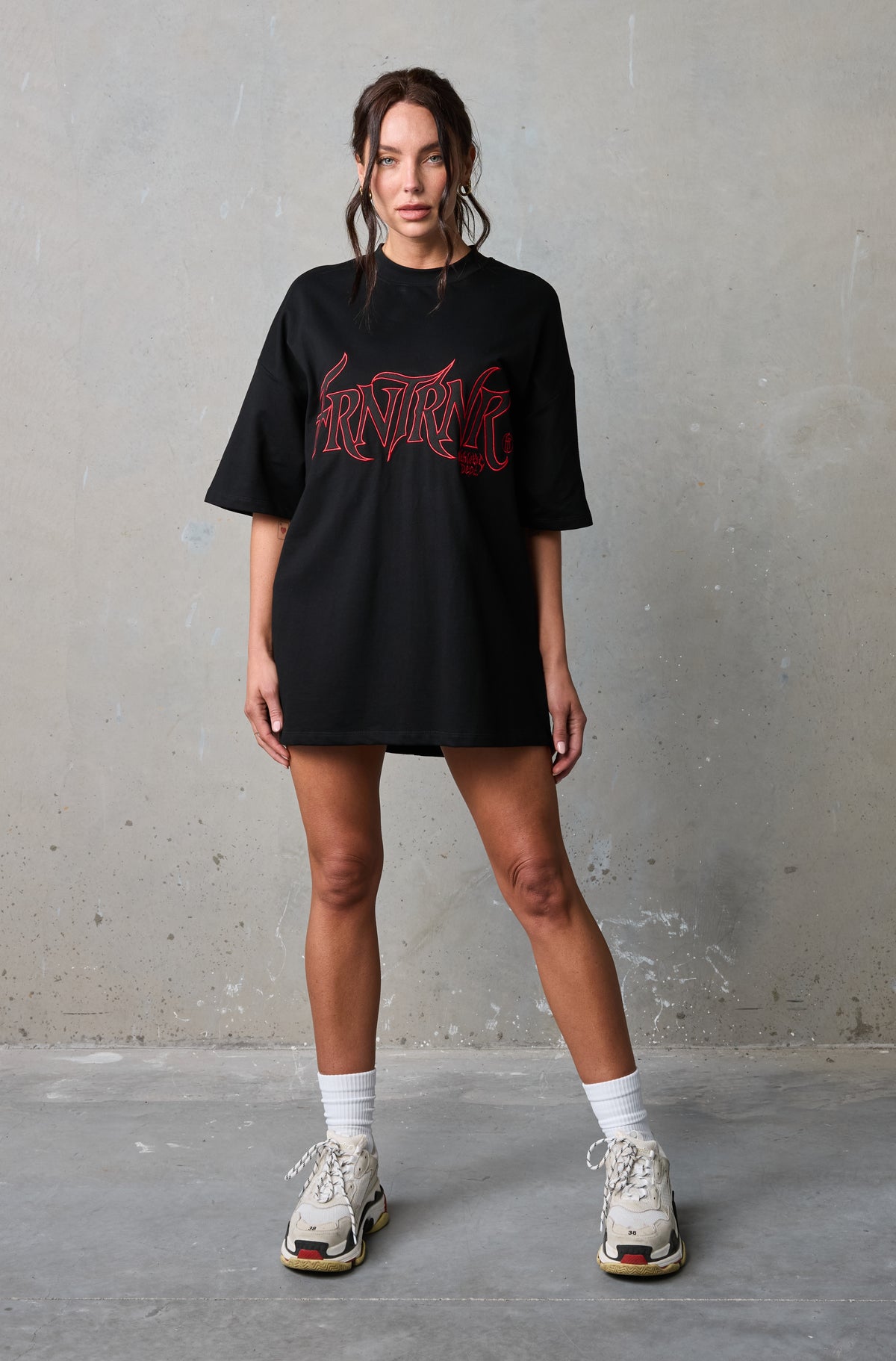 Thorned Legacy Tee - Black Red - Women