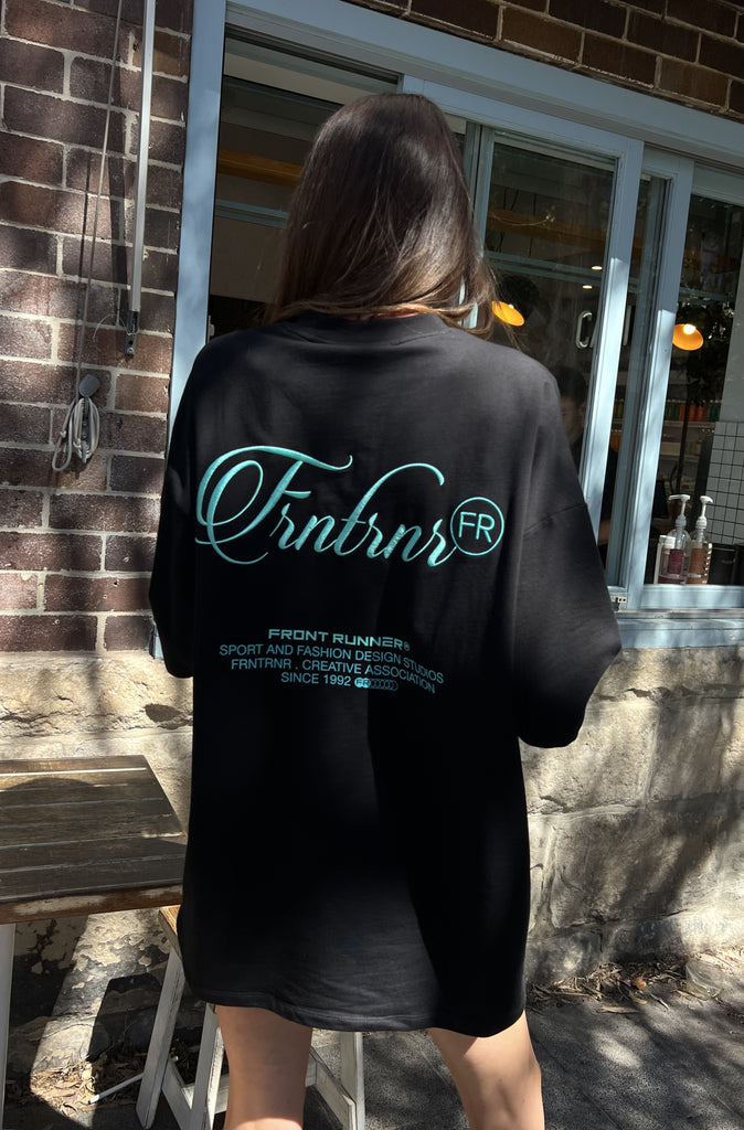 Insignia Tee Black Teal [women]