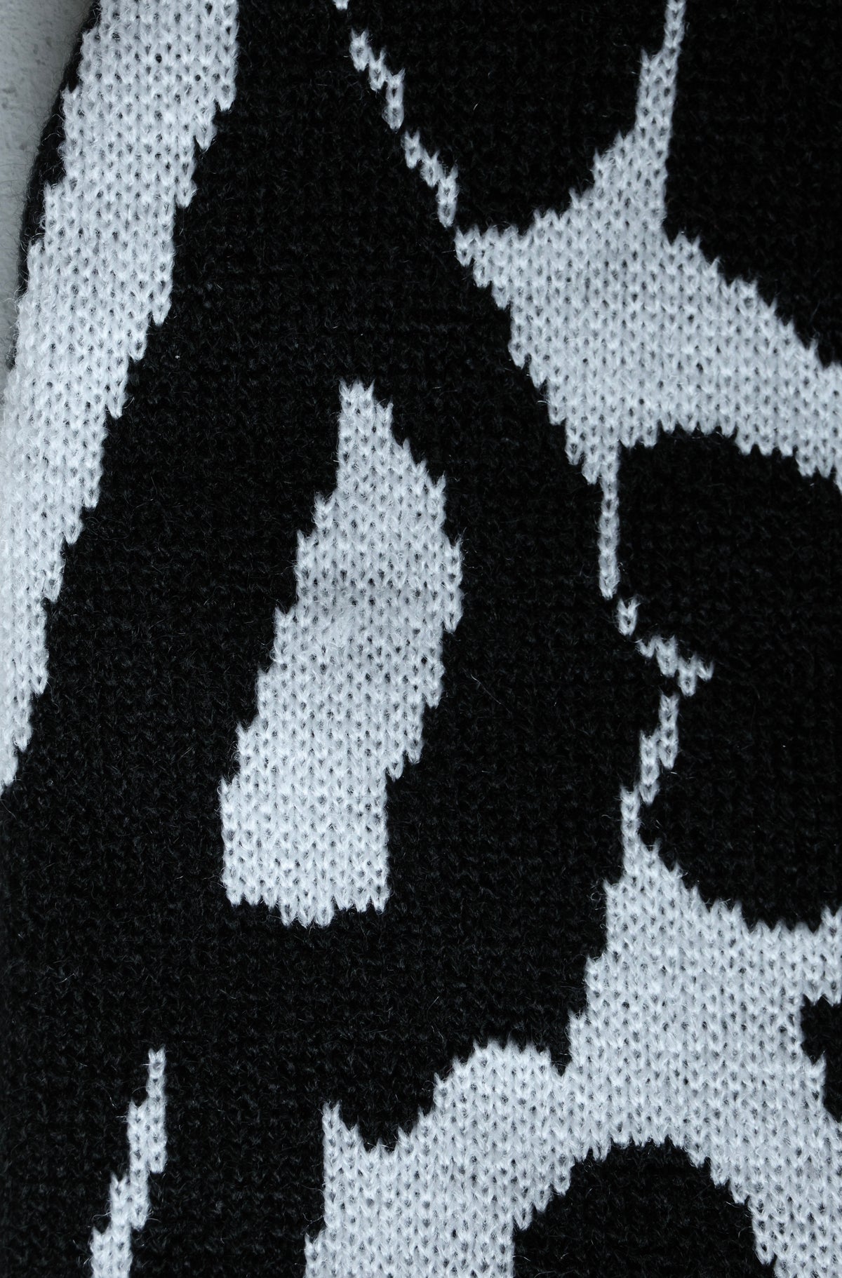 Pyro Skull Beanie Black