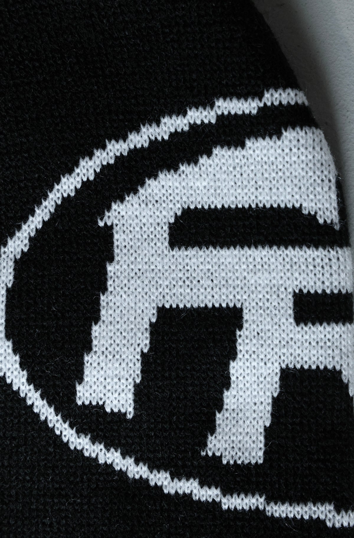 Resilience Skull Beanie Black