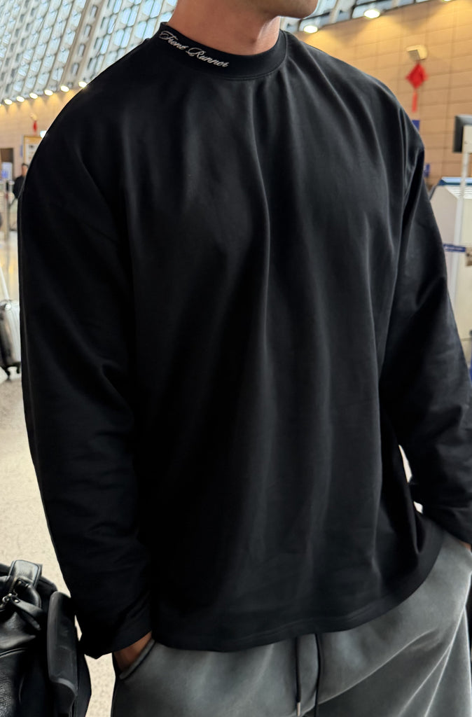 Script L/S Tee Black