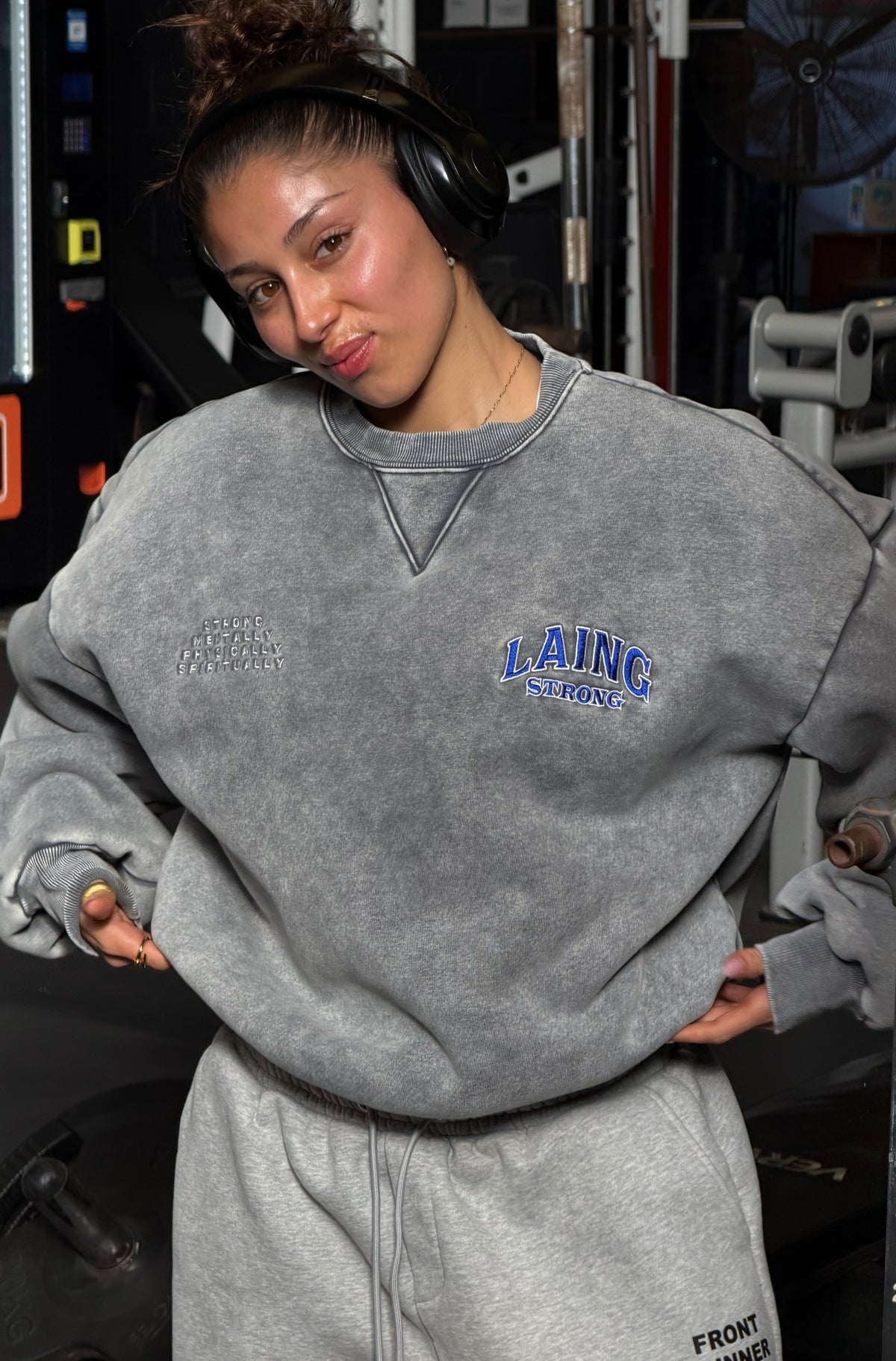 Pillars of Strength Crewneck Concrete [women]