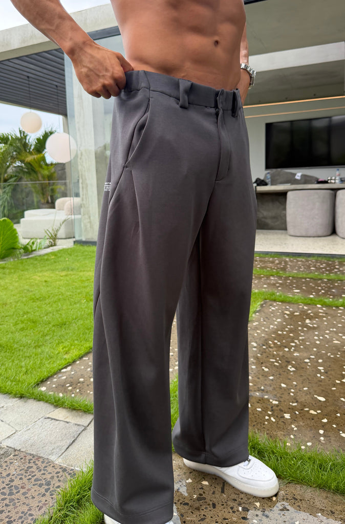 Insignia Barrel Leg Pant Charcoal