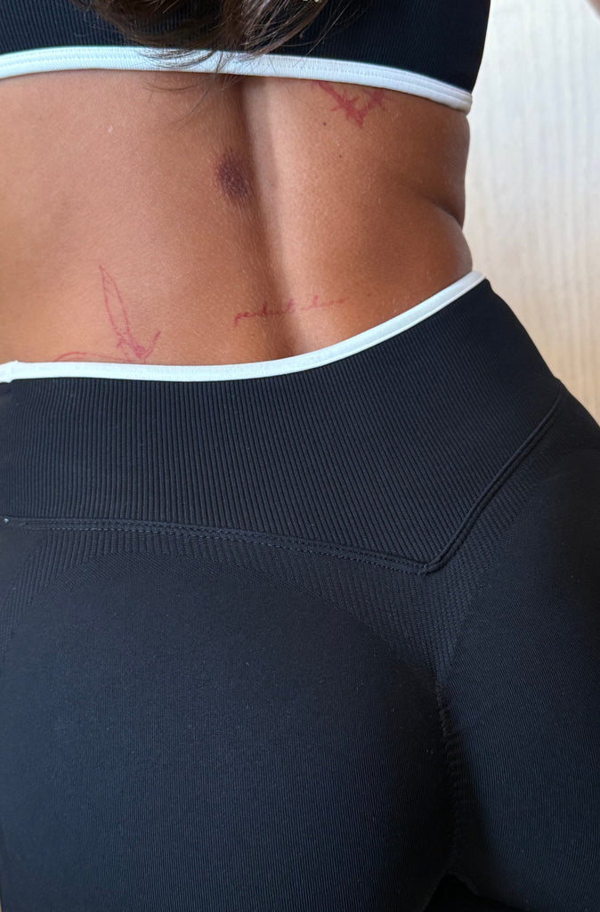 Sculpt FX Seamless 5" Bike Short Black [women]