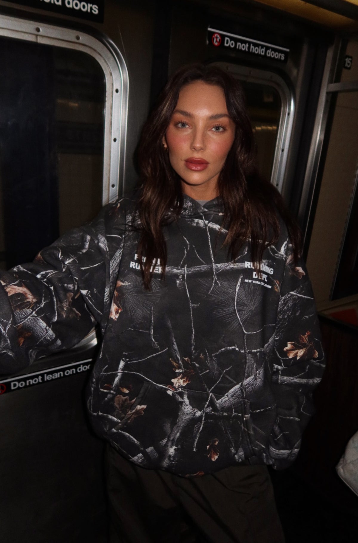 Running Dept Hoodie Night Camo [women]