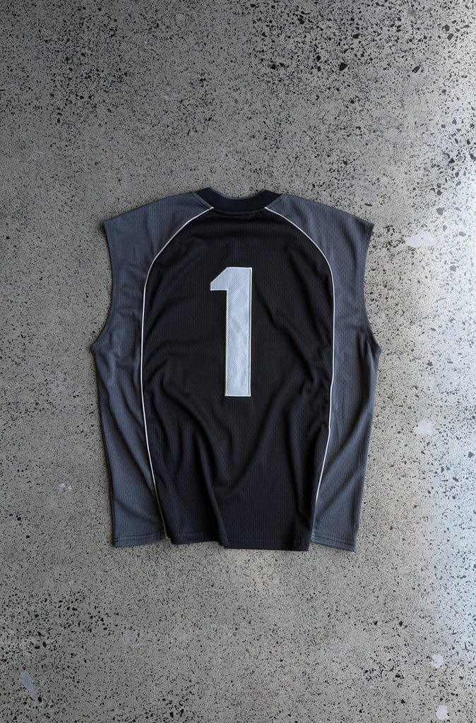 Striker Sleeveless Jersey - Graphite