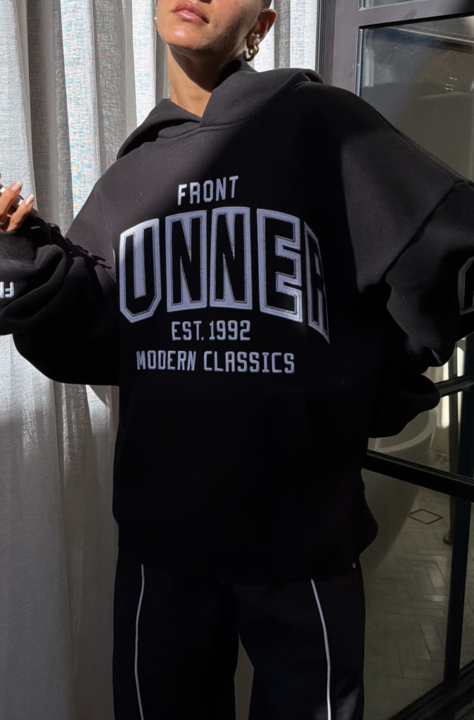 Classic Front Hoodie Black