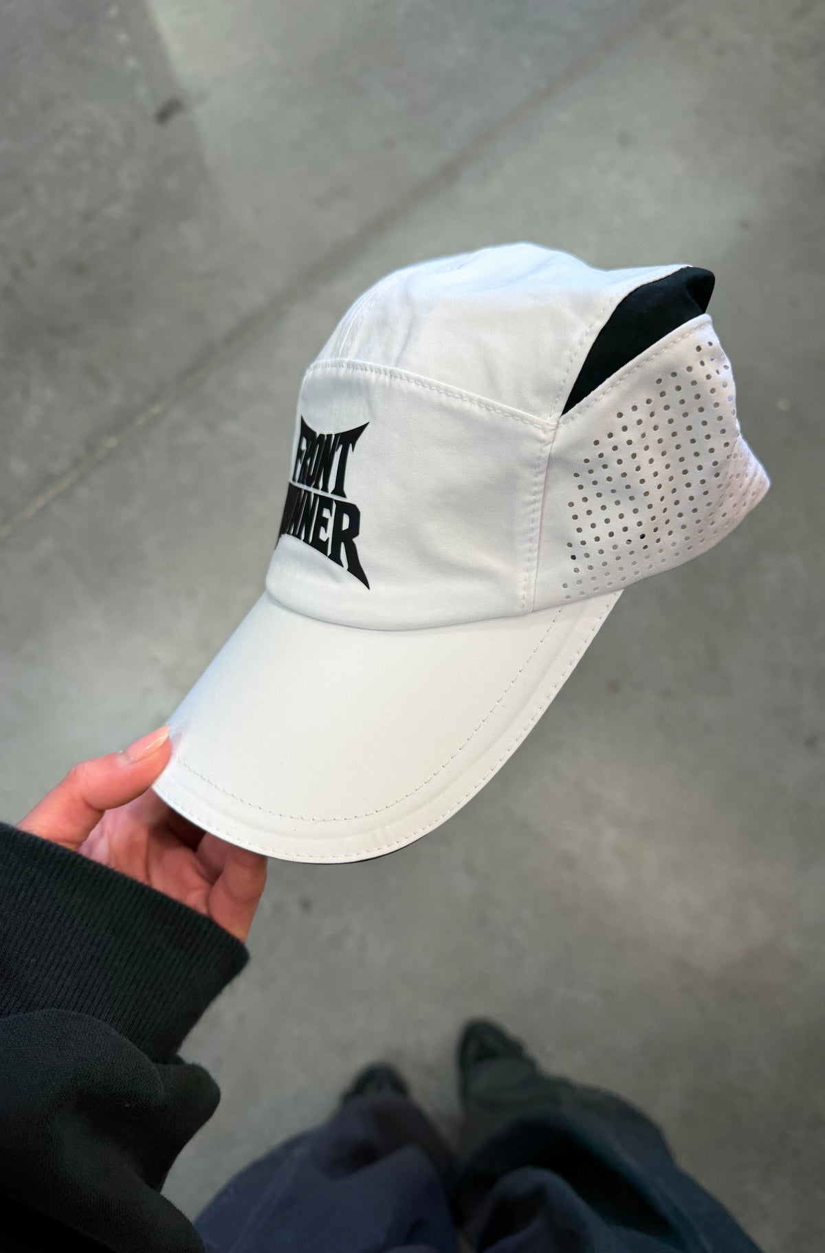 Signal Tech Cap White