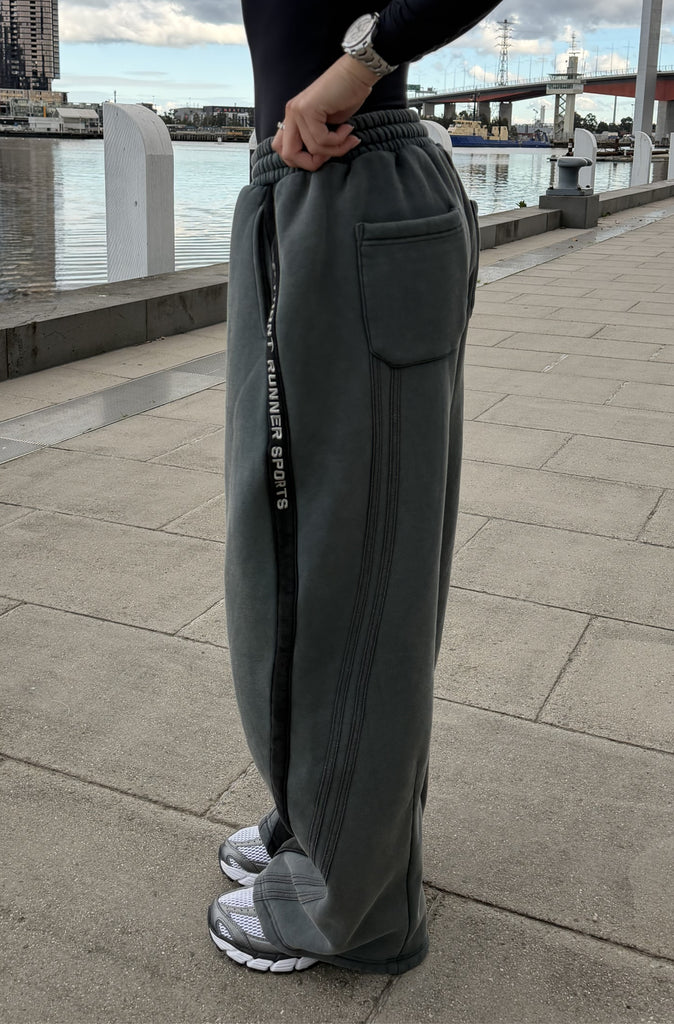 FR Sports Stripe Barrel Pants Concrete
