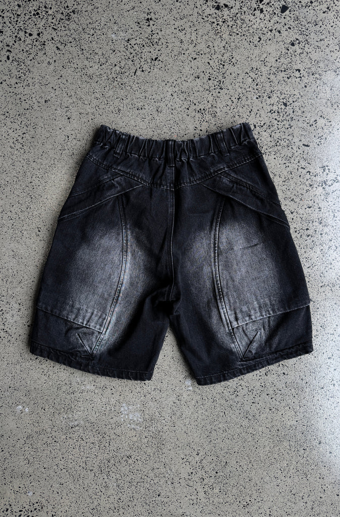 Legacy Pocket Short - Washed Black