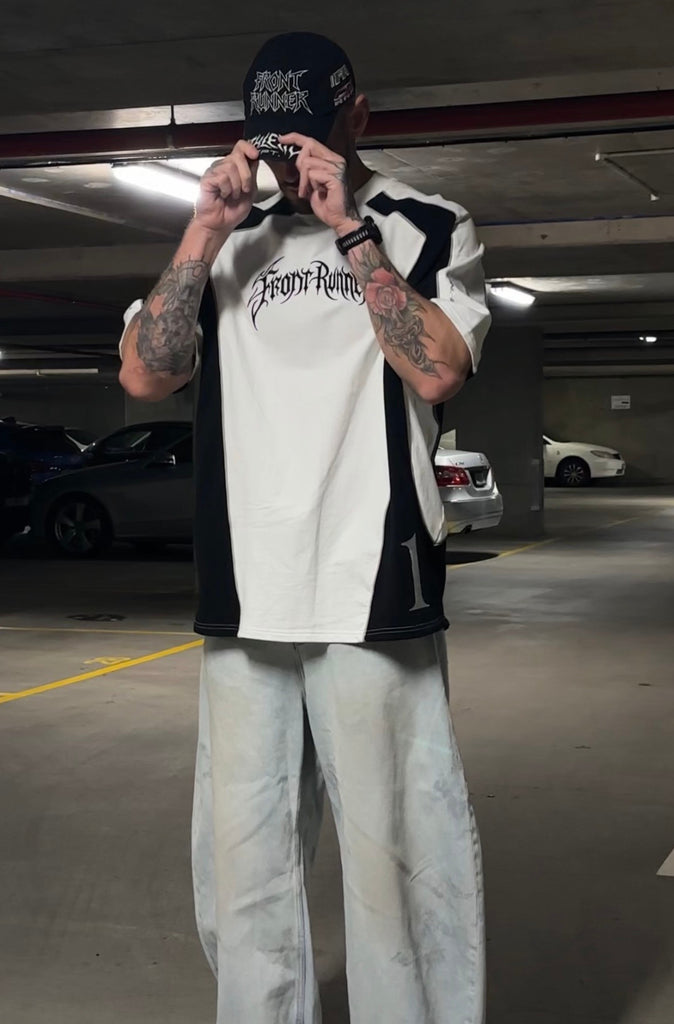 Fluid Panel Tee White