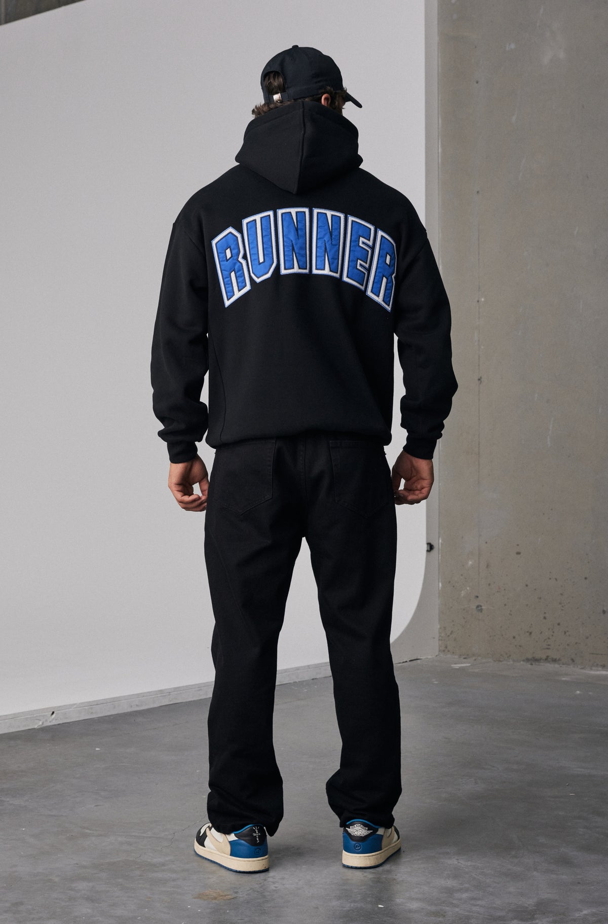 Runner Hoodie - Sapphire Black - Men