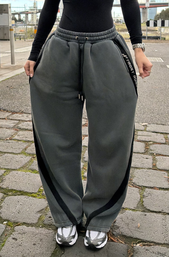 FR Sports Stripe Barrel Pants Concrete
