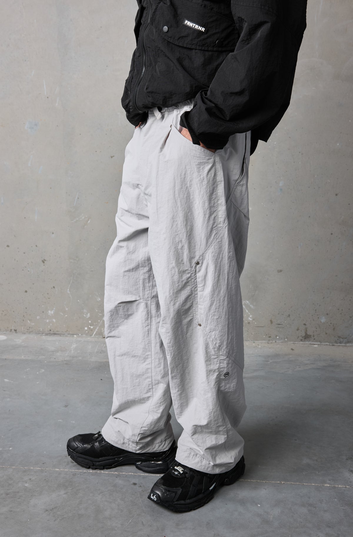 FR Wide Leg Tech Pant Smoke [men]