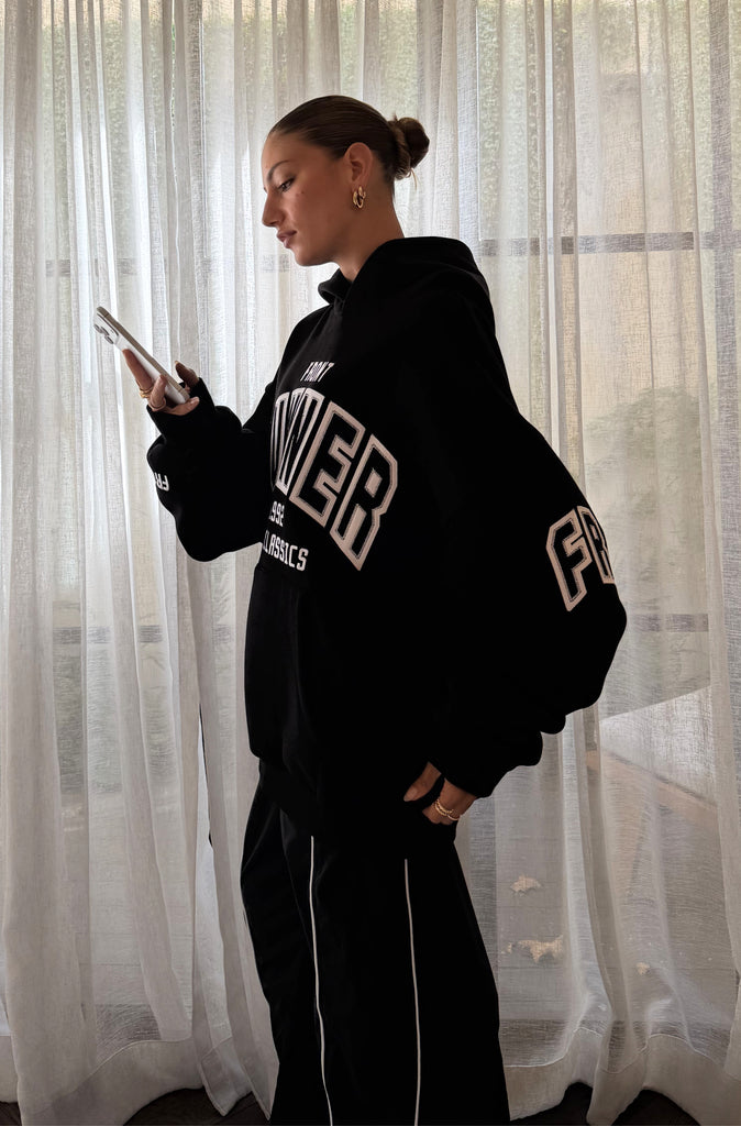 Classic Front Hoodie Black