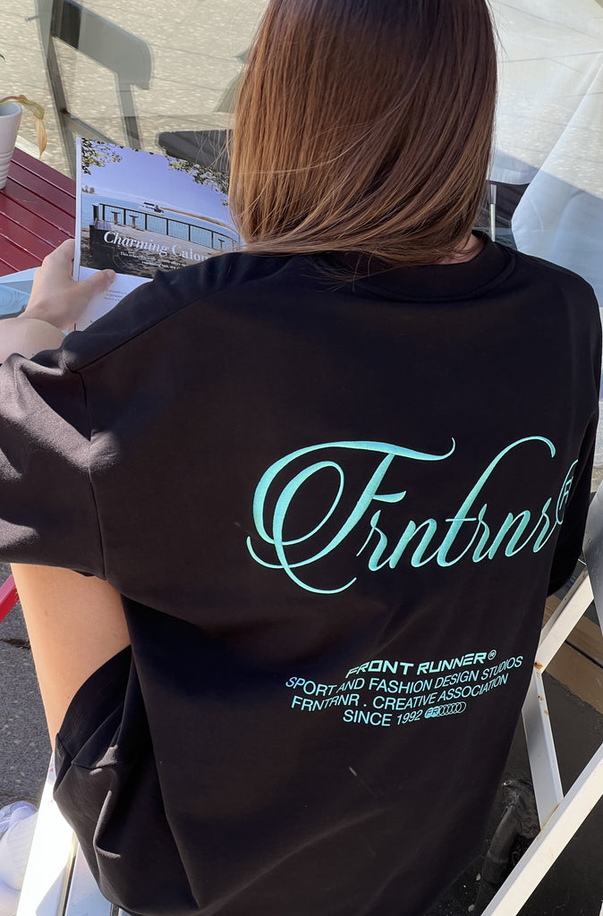 Insignia Tee Black Teal [women]