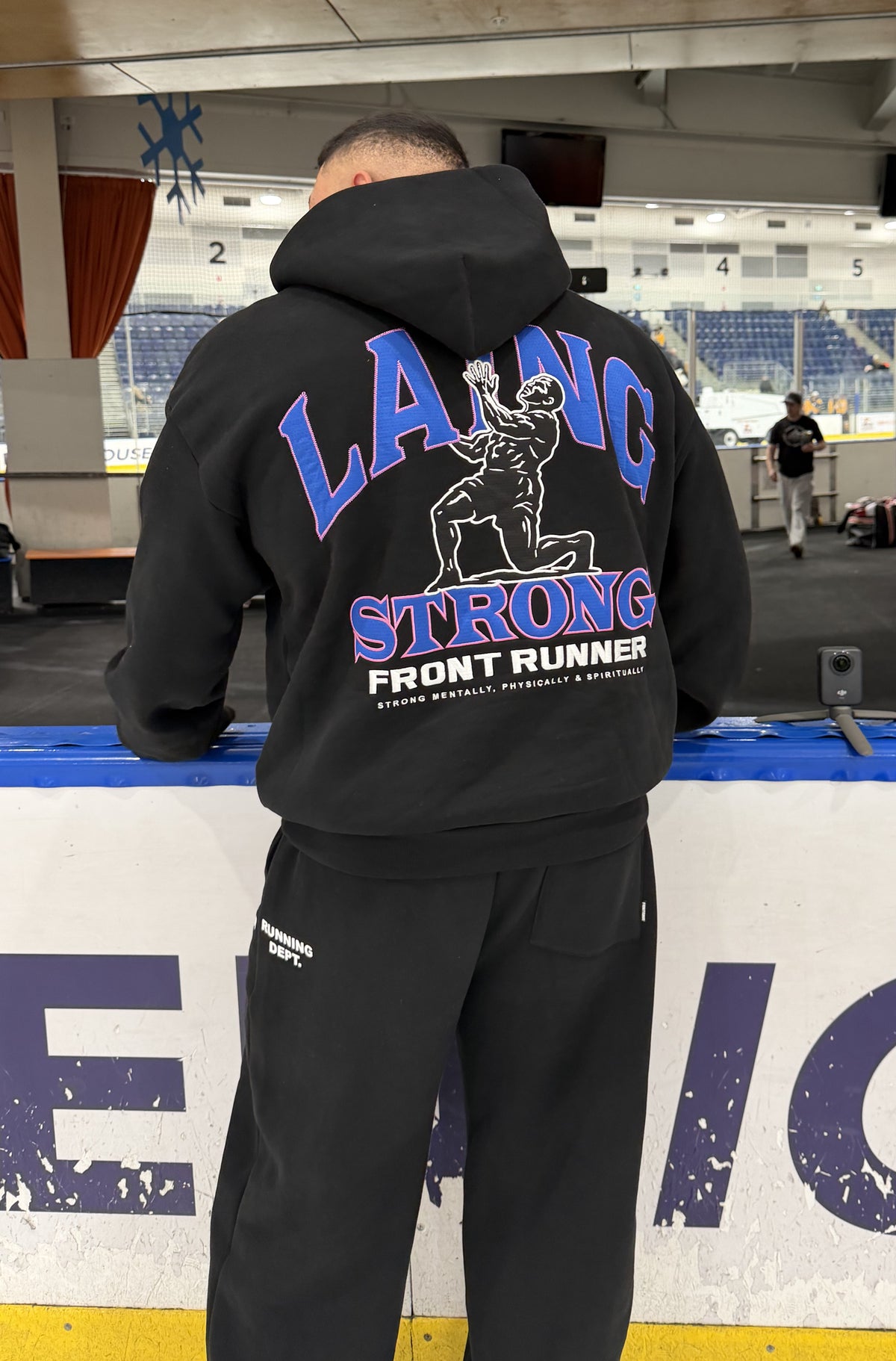 Strongman Legacy Hoodie Black Pop [men]