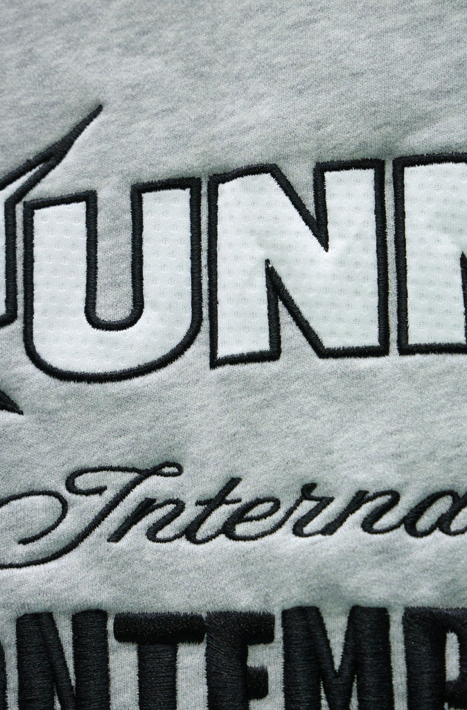 International Crewneck Grey Marle