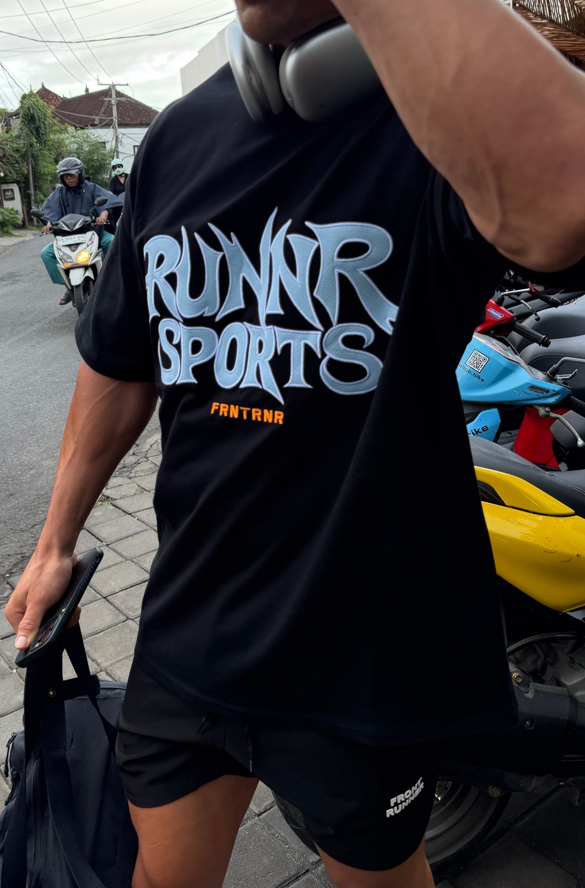 Runner Sports Tee - Black - Men