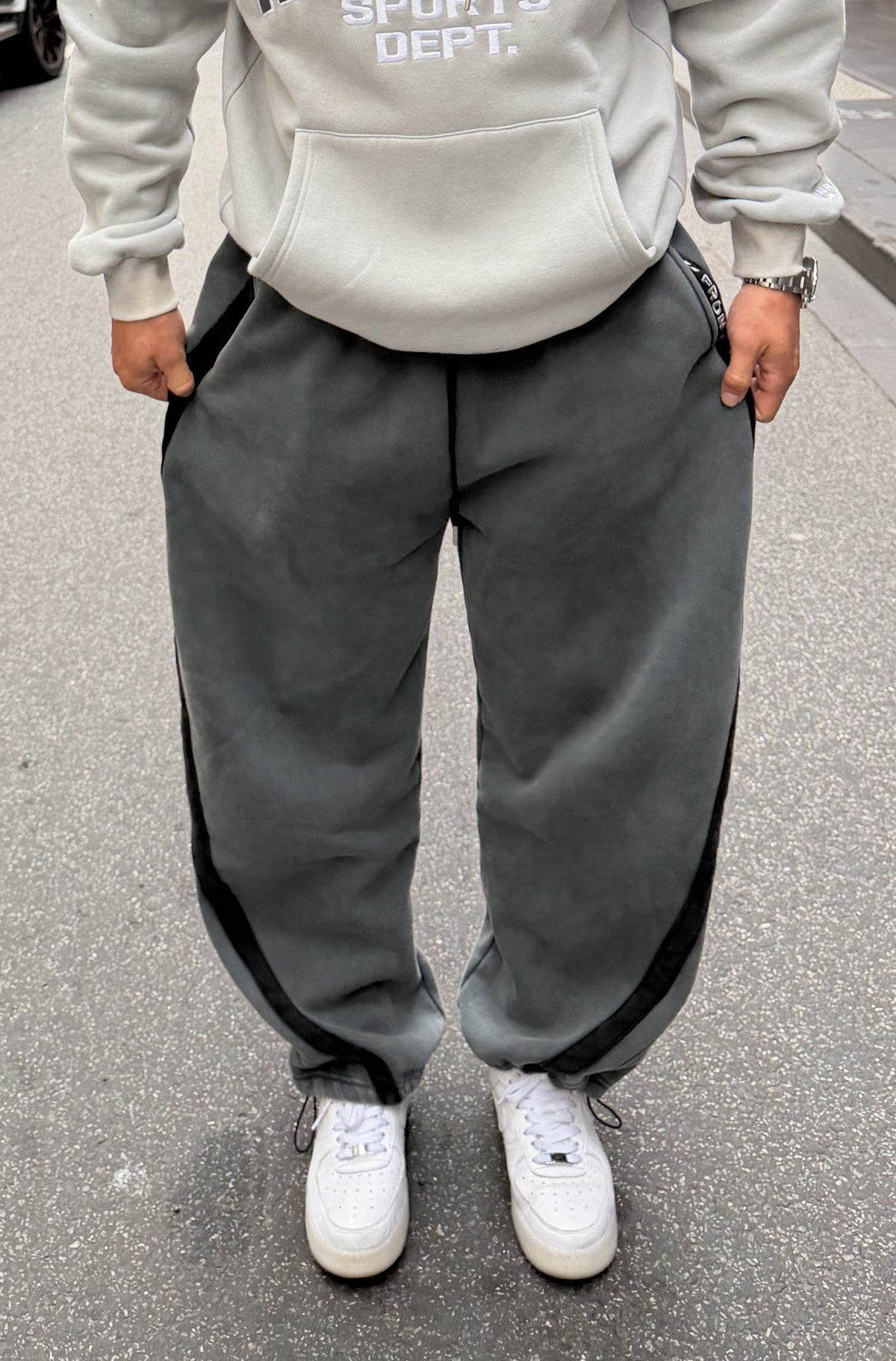 FR Sports Stripe Barrel Pants Concrete [men]