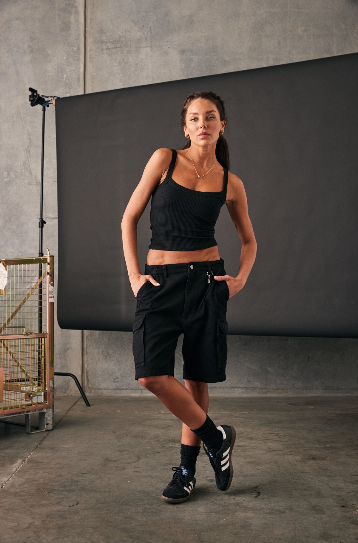 Viper Cargo Short - Black - Women