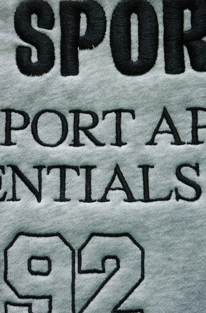International Crewneck Grey Marle
