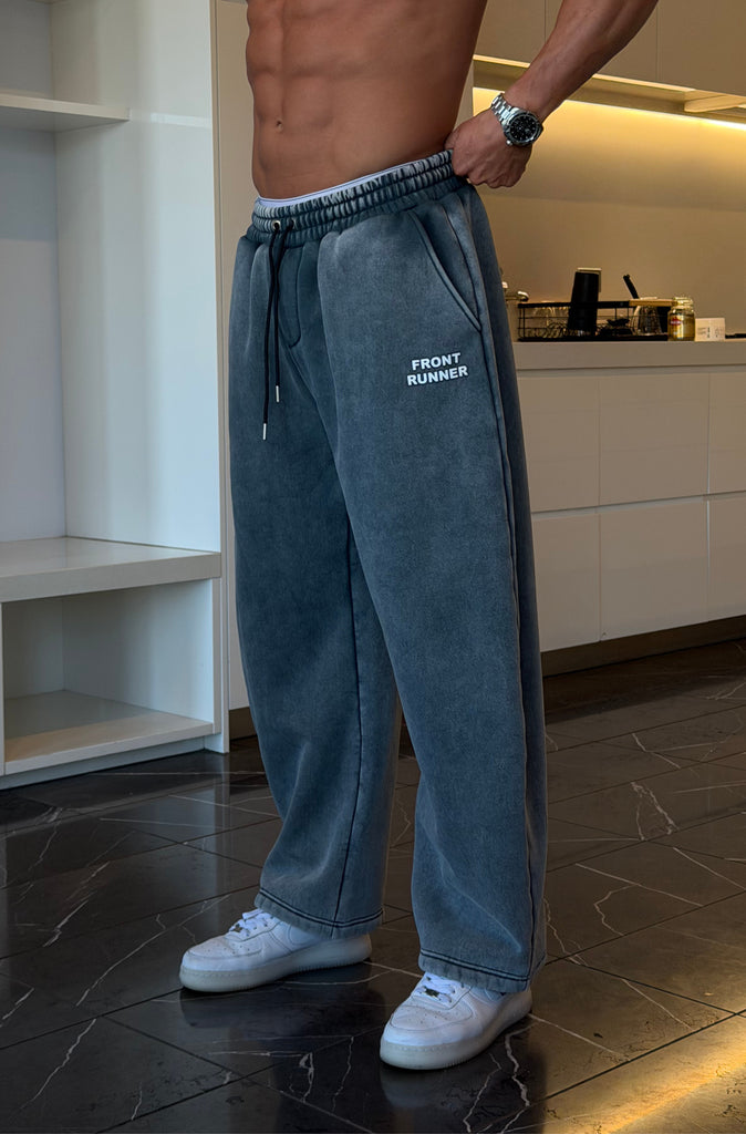 Running Dept. Barrel Leg Trackpant Concrete