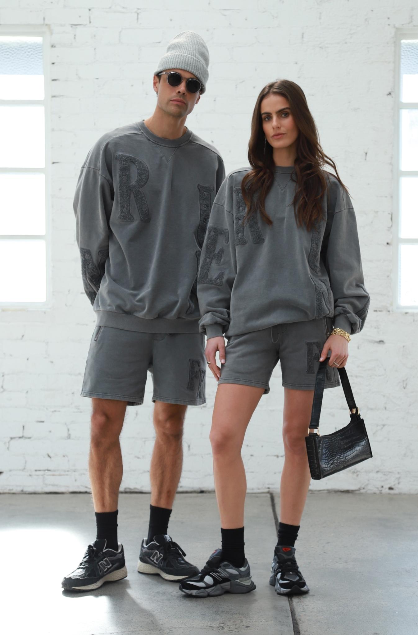 Vintage Season Crewneck - Ghost
