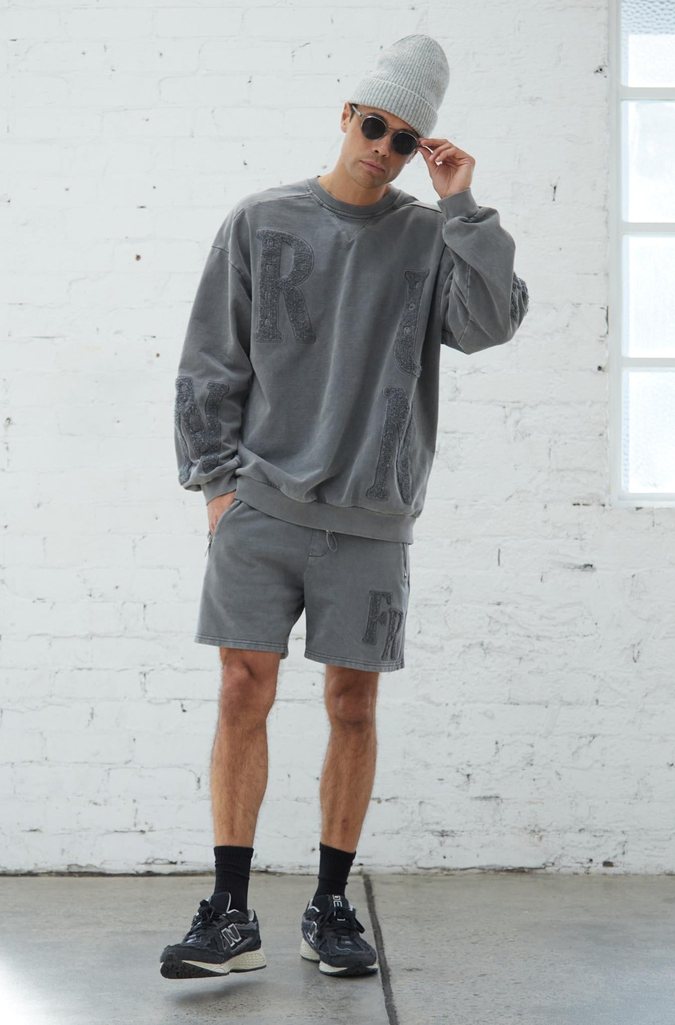 Vintage Season Crewneck - Ghost